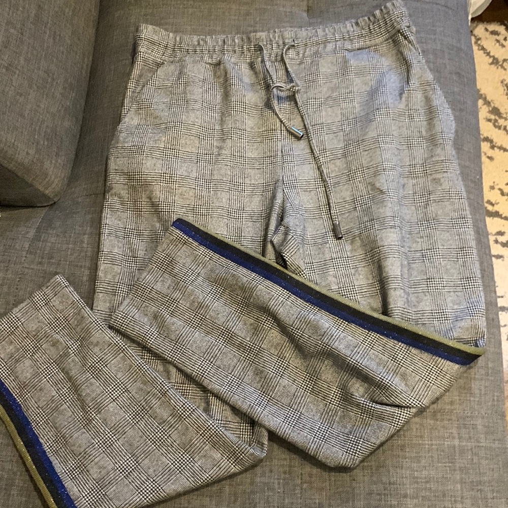 Maeve little bit of sparkle in the racing stripe plaid pants sz M